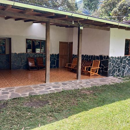 Lia B&B Lucmabamba Sahuayaco Dış mekan fotoğraf