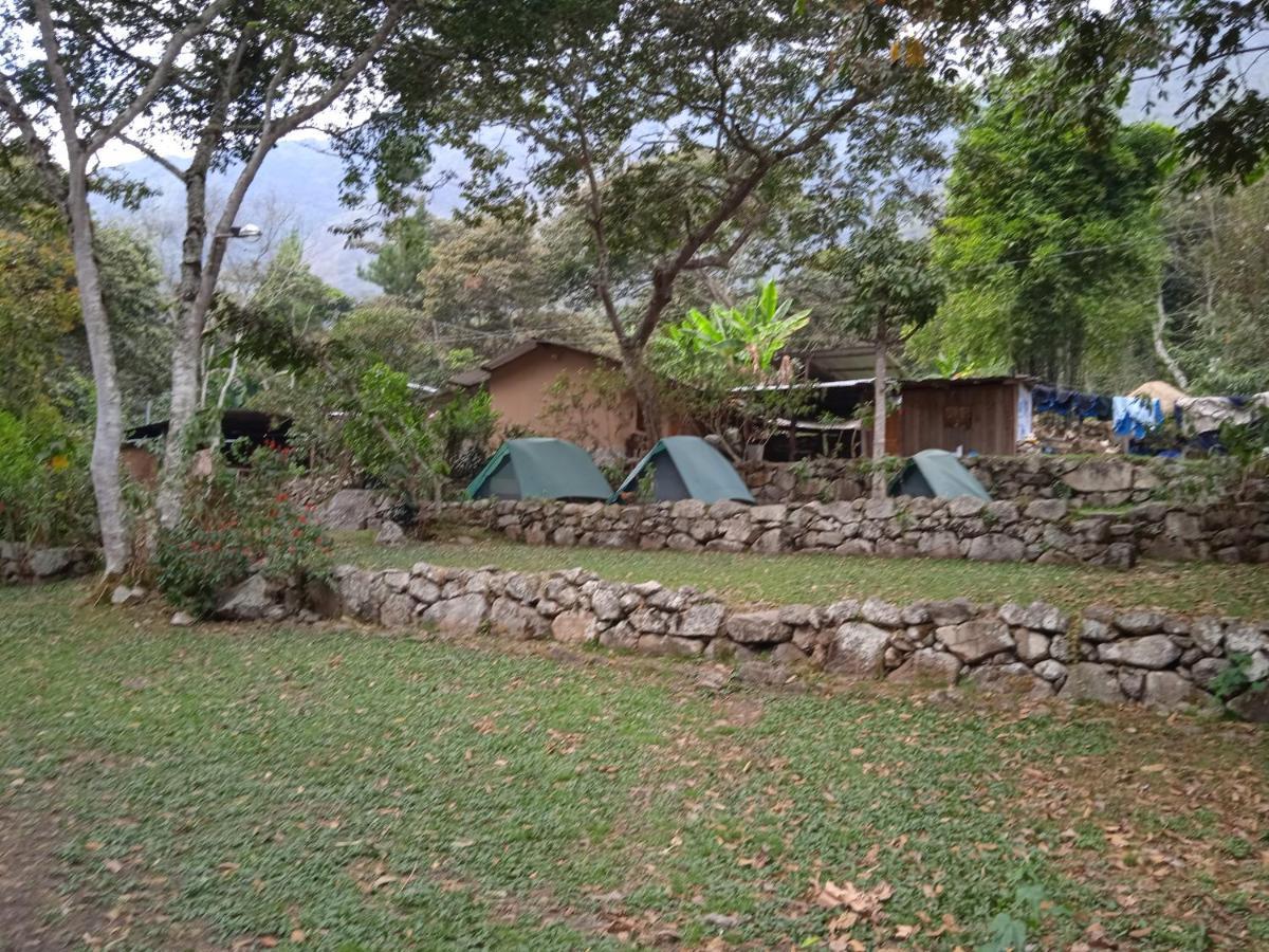 Lia B&B Lucmabamba Sahuayaco Dış mekan fotoğraf