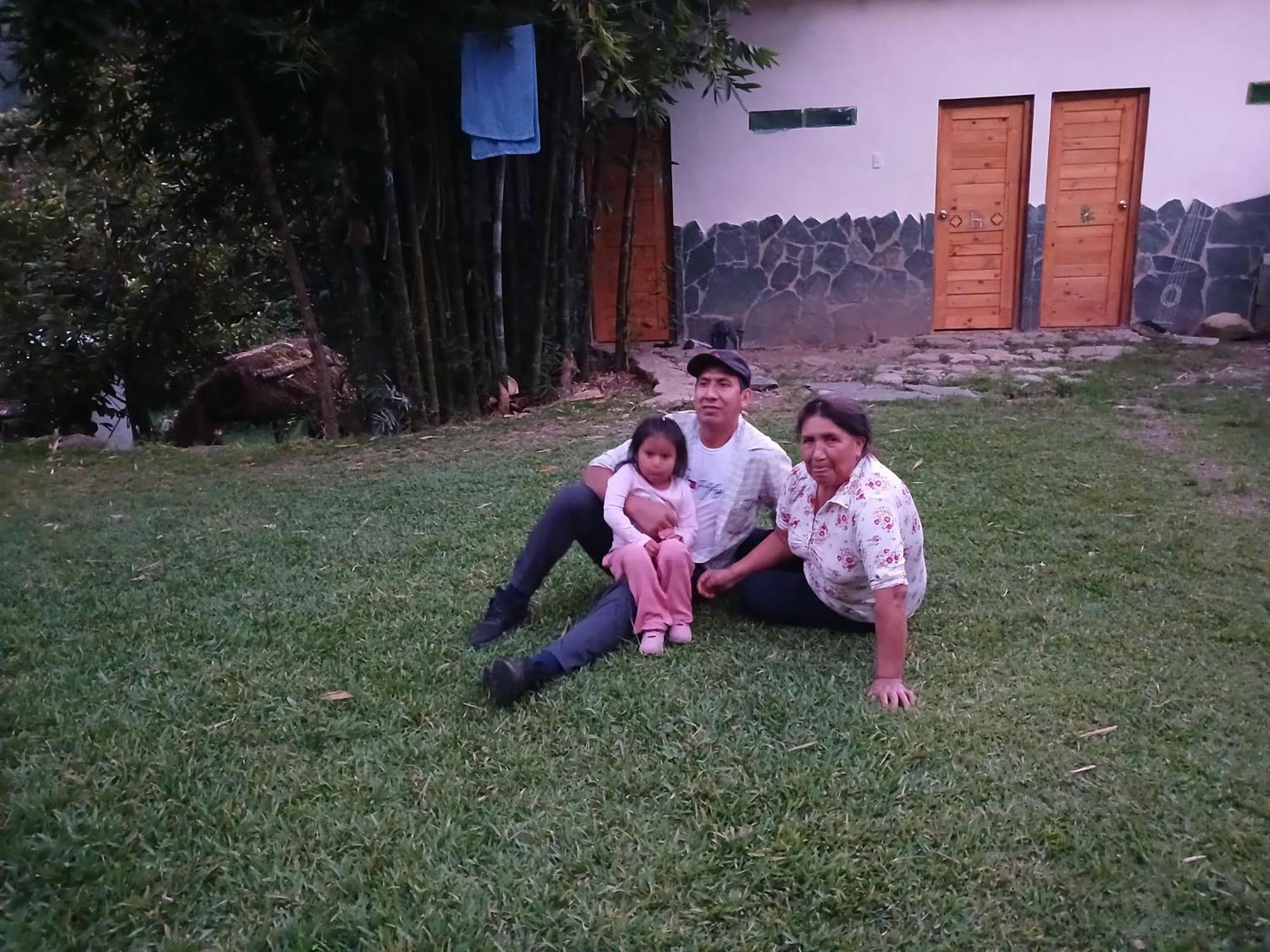 Lia B&B Lucmabamba Sahuayaco Dış mekan fotoğraf